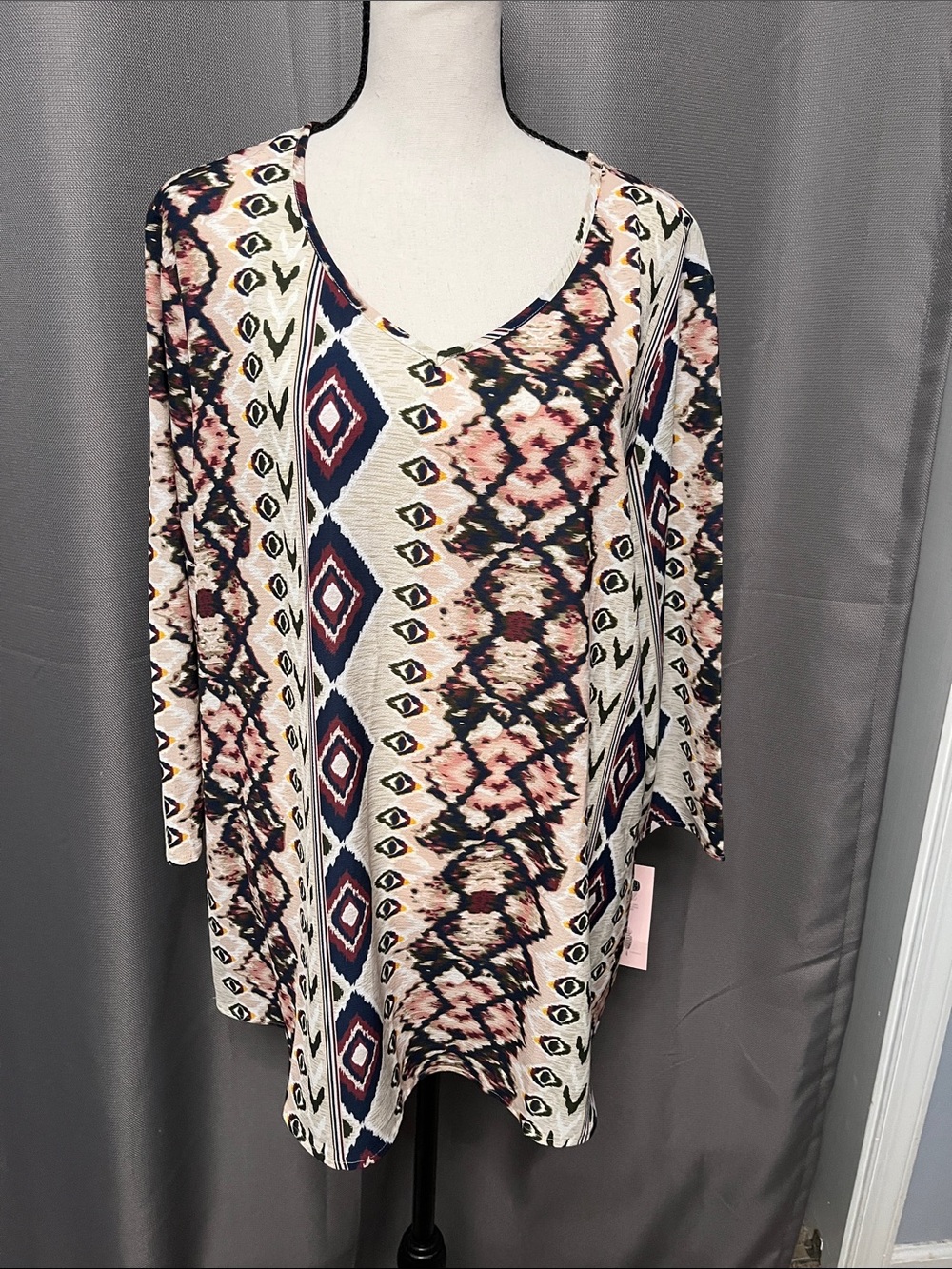 V-Neck Printed Tunic in Navy, Pink & Cream